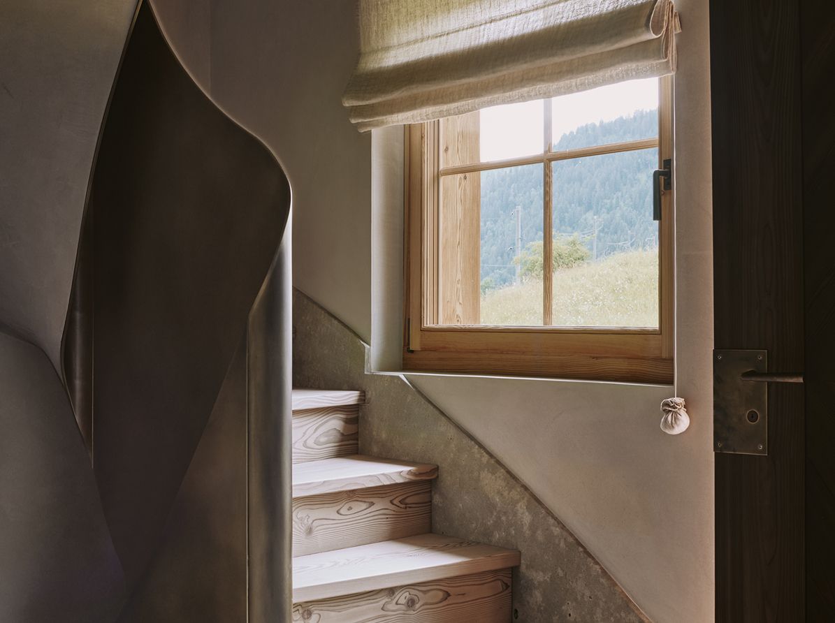 Gstaad_Treppenaufgang